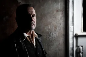 The Live Room presents Martin Simpson Trio